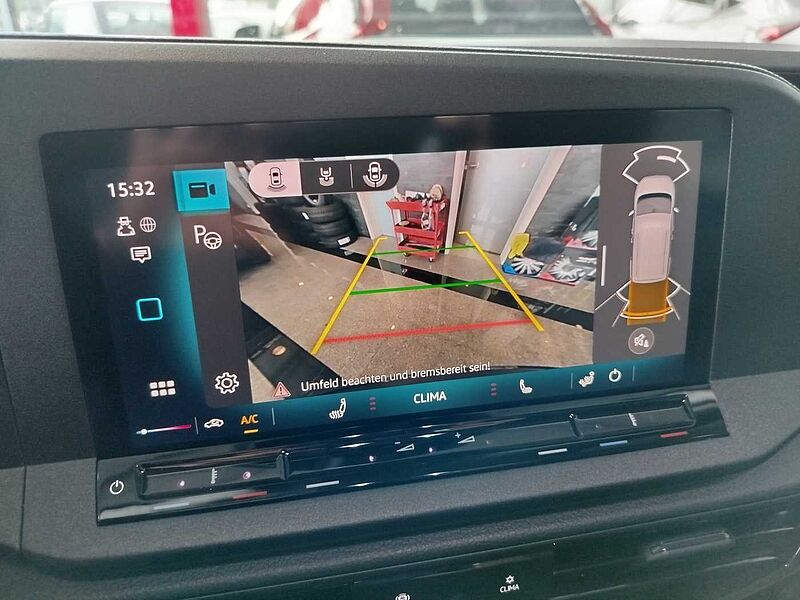 Volkswagen Caddy Maxi Family 1.5 TSI DSG AHK/7SITZE/KAM/LED