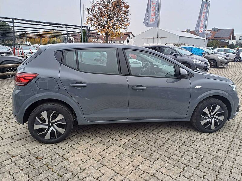 Dacia Sandero Expression TCe 90/Navi/Kamera/PDC vo. + hi.