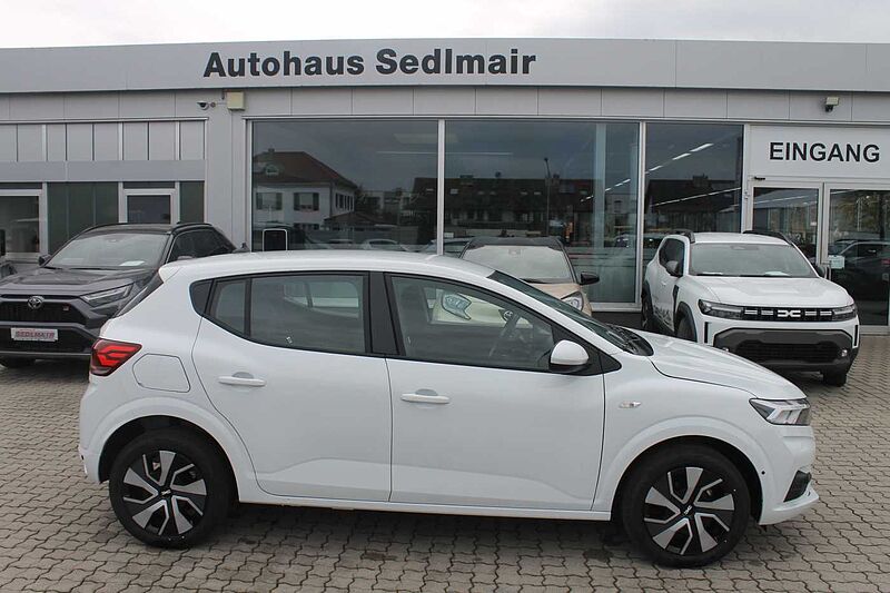 Dacia Sandero Expression TCe 90/Navi/Kamera/PDC vo. + hi.