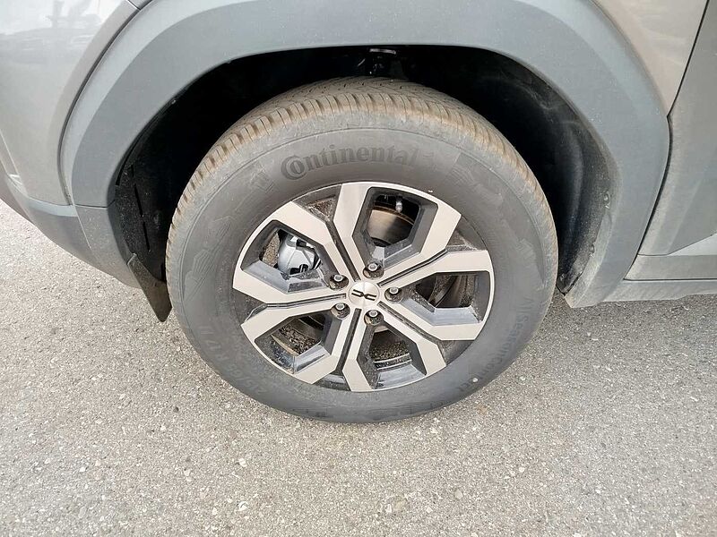 Dacia Duster TCe 130 4x4 Expression *WINTERPAKET*