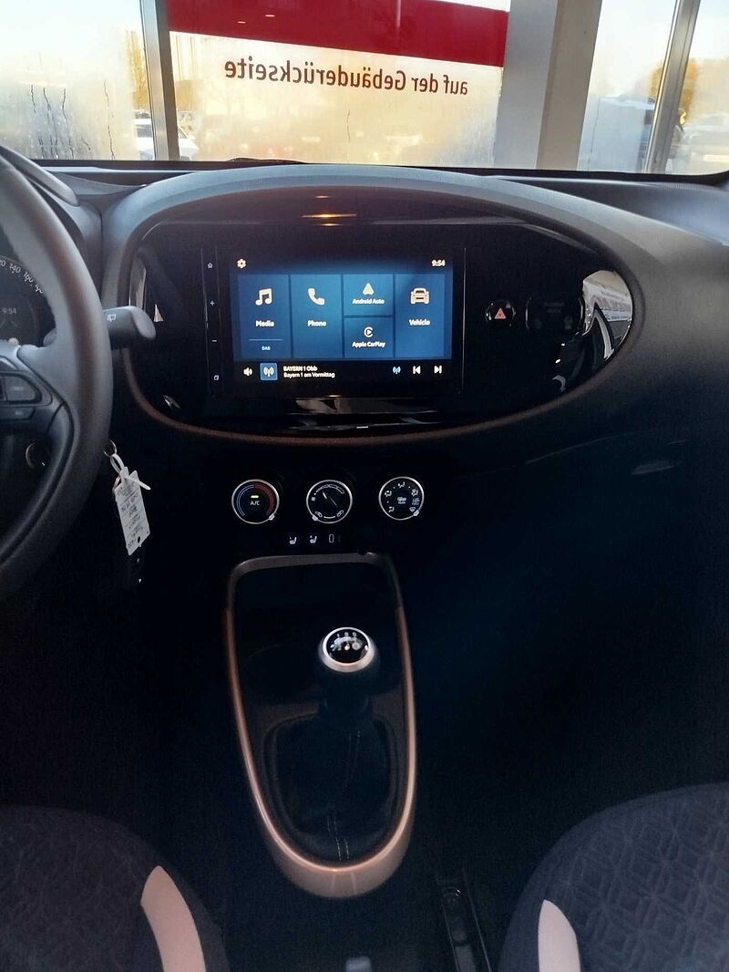 Toyota Aygo X Teamplayer KAMERA/SHZ/CARPLAY