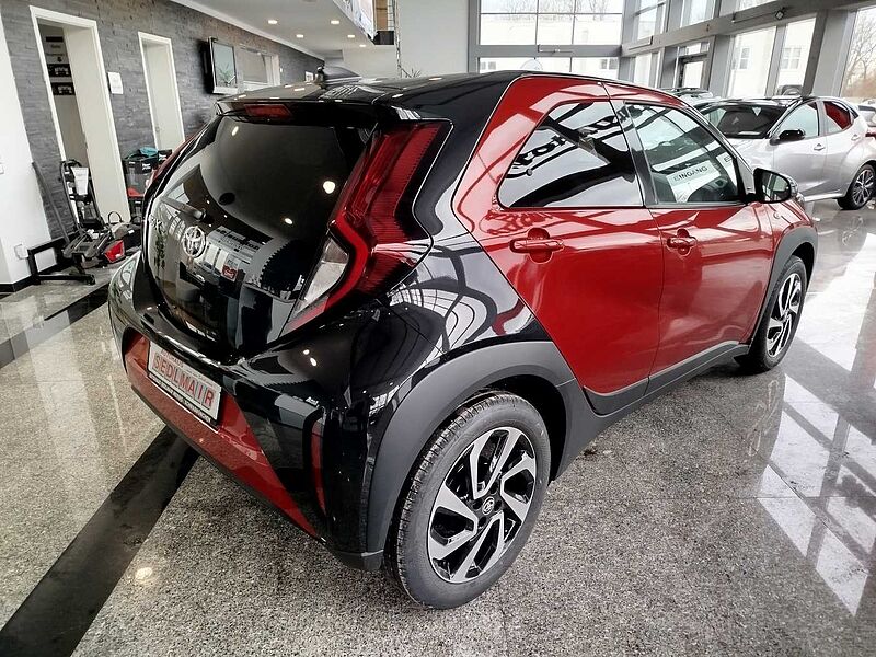 Toyota Aygo X Teamplayer KAMERA/SHZ/CARPLAY