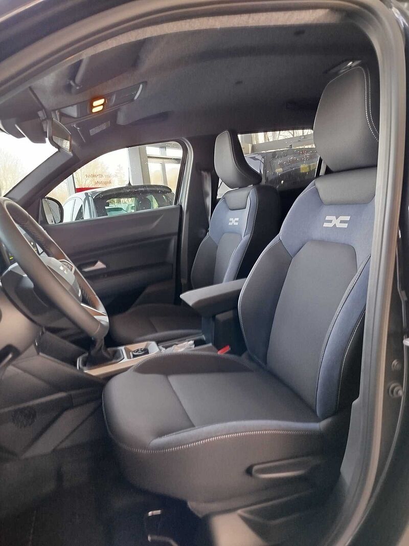 Dacia Duster Journey TCe 130 4x4 AHK+Winter+City+Technik