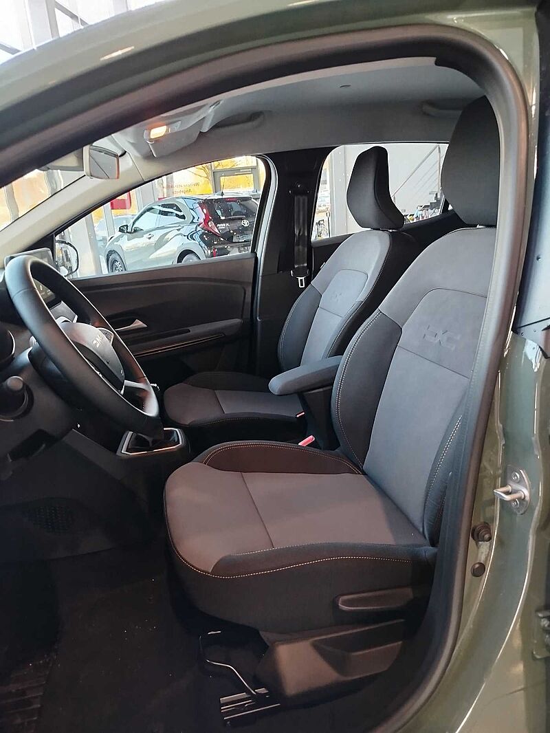 Dacia Sandero Stepway Extreme TCe 110 SHZ/PDC V+H/KAMERA