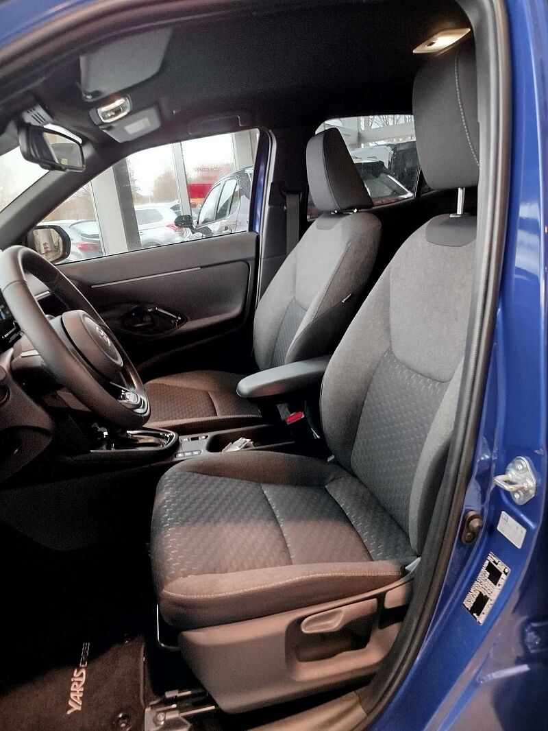 Toyota Yaris Cross Hybrid Style/Teamplayer *SHZ/LHZ/KAM*