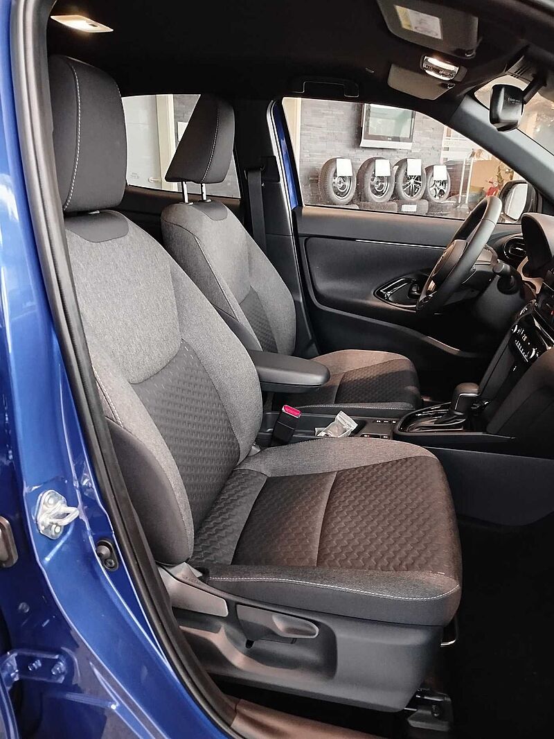 Toyota Yaris Cross Hybrid Style/Teamplayer *SHZ/LHZ/KAM*