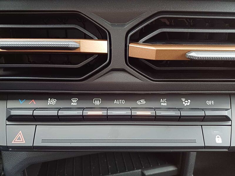 Dacia Duster Extreme TCe 130 AHK, WINTERPAKET+CITYPAKET+TECHNIKPAKET