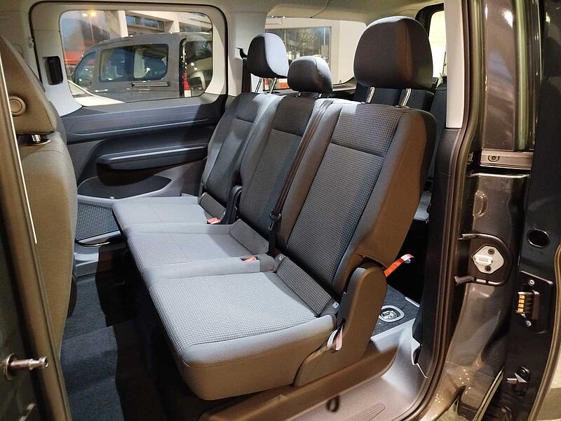 Volkswagen Caddy Maxi Family 1.5 TSI DSG 7SITZE/KAMERA