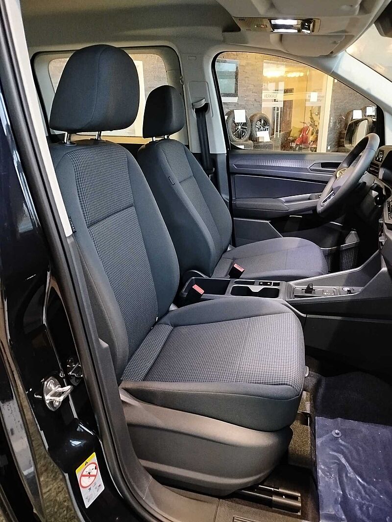 Volkswagen Caddy Maxi Family 1.5 TSI DSG AHK/7SITZE/KAMERA