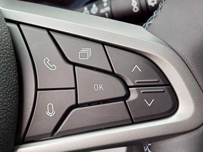 Dacia Duster TCe 130 4x4 Expression/Winterpaket/SITZHEIZUNG/KAMERA