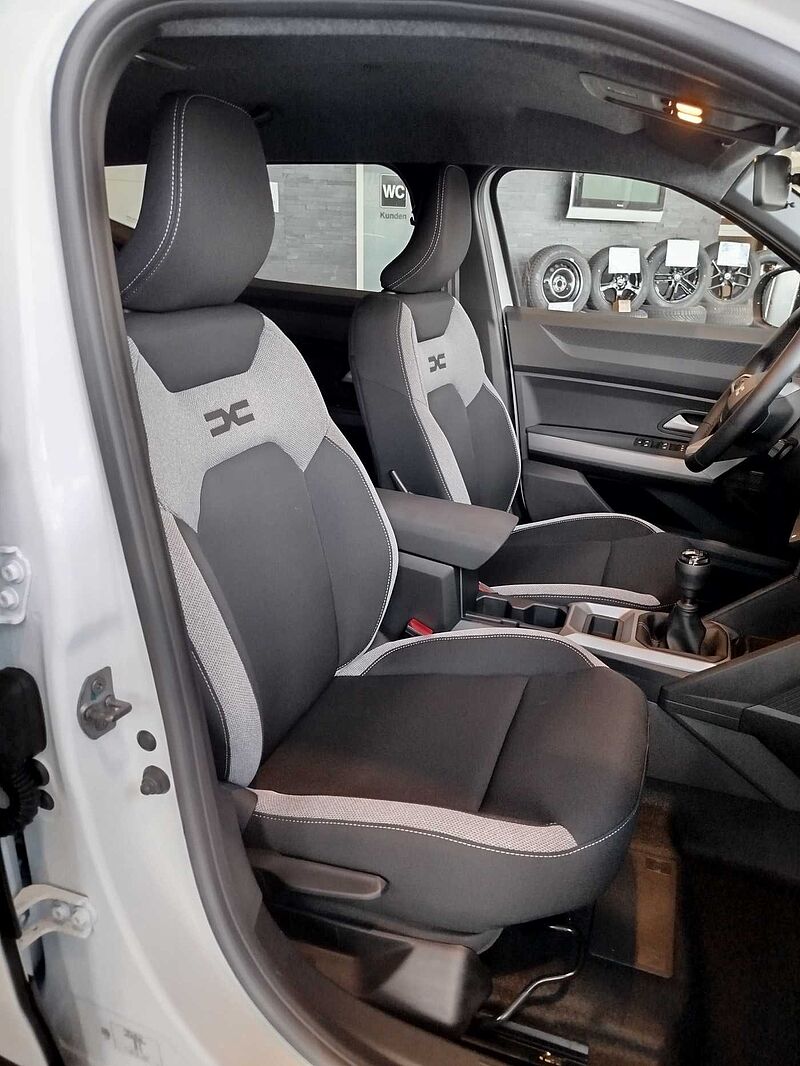Dacia Duster Journey mild Hybrid 140 WINTER-PLUS-PAKET