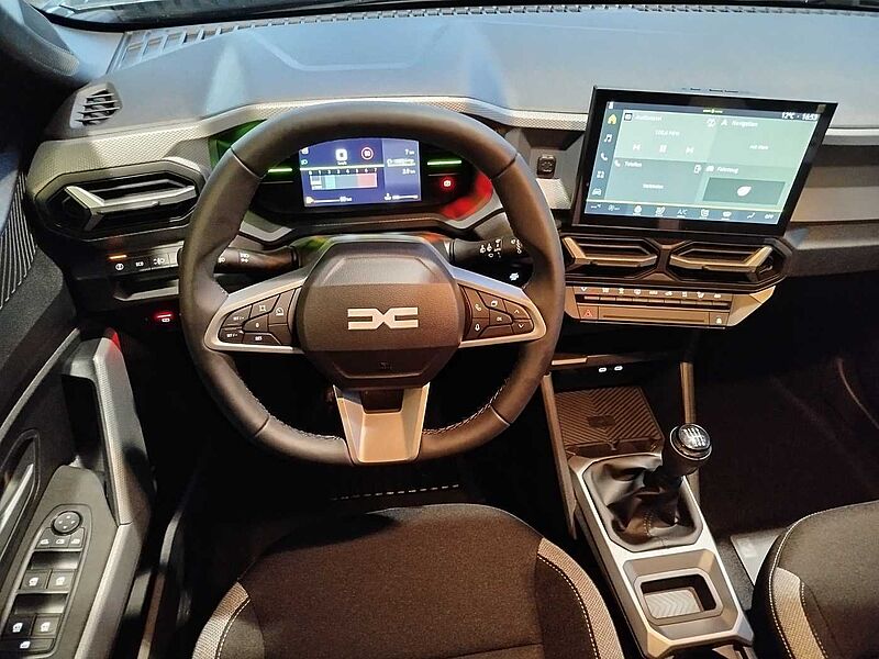 Dacia Duster Journey mild Hybrid 140, AHK,  WINTER-PLUS-PAKET