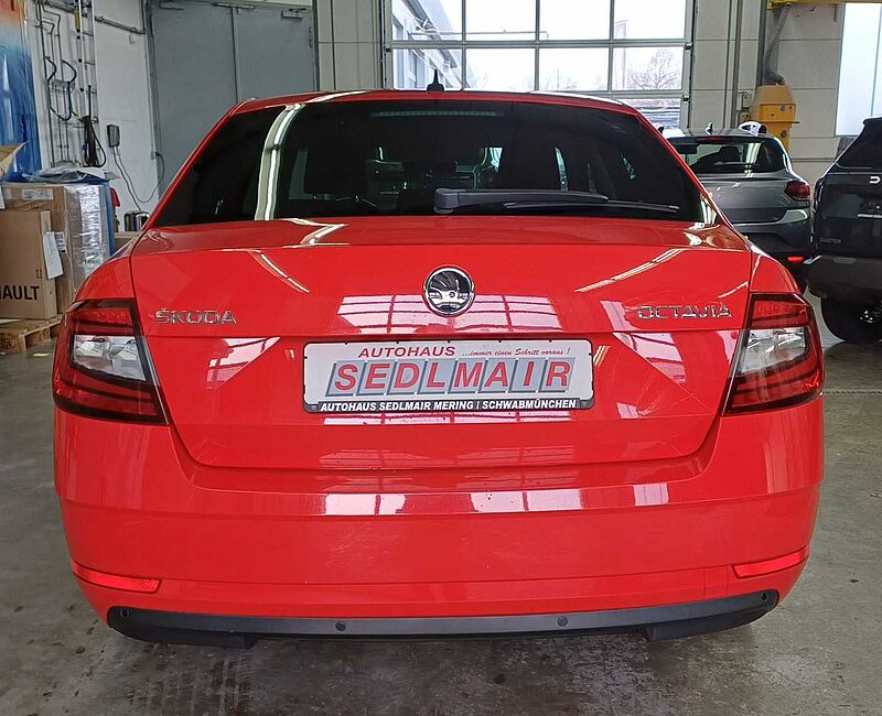 SKODA Octavia Drive TSI 7-Gang Automatik, Navi, Sitzheiz.