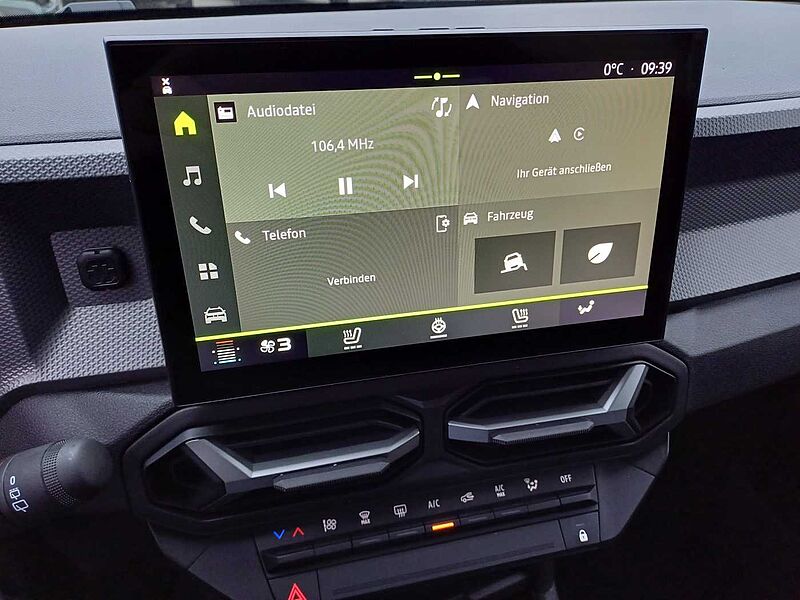 Dacia Duster TCe 130 4x4 Expression/WiPa, /SITZHEIZUNG/KAMERA