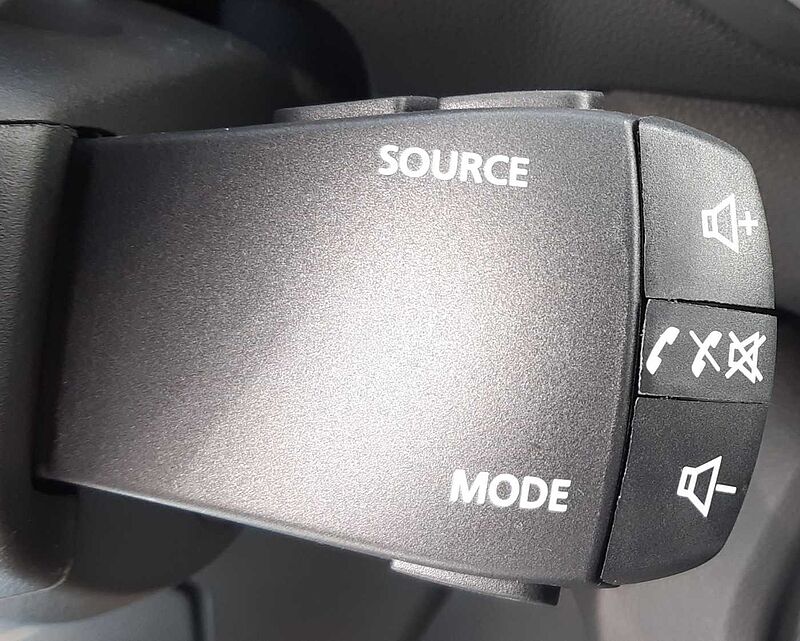 Dacia Jogger Hybrid 140 Extreme 7 Sitze Sitzhz. sof. verfügbar