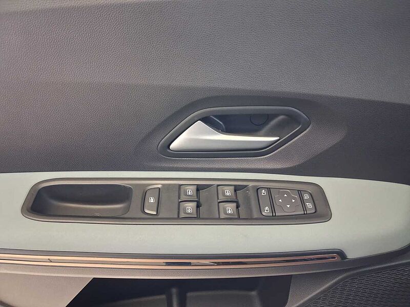 Dacia Sandero Stepway Extreme TCe 110 SHZ/PDC V+H/KAMERA/NAVI