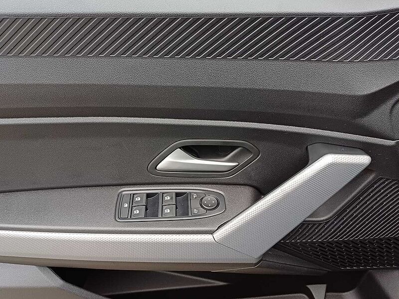 Dacia Duster TCe 130 4x4 Expression *WINTERPAKET*