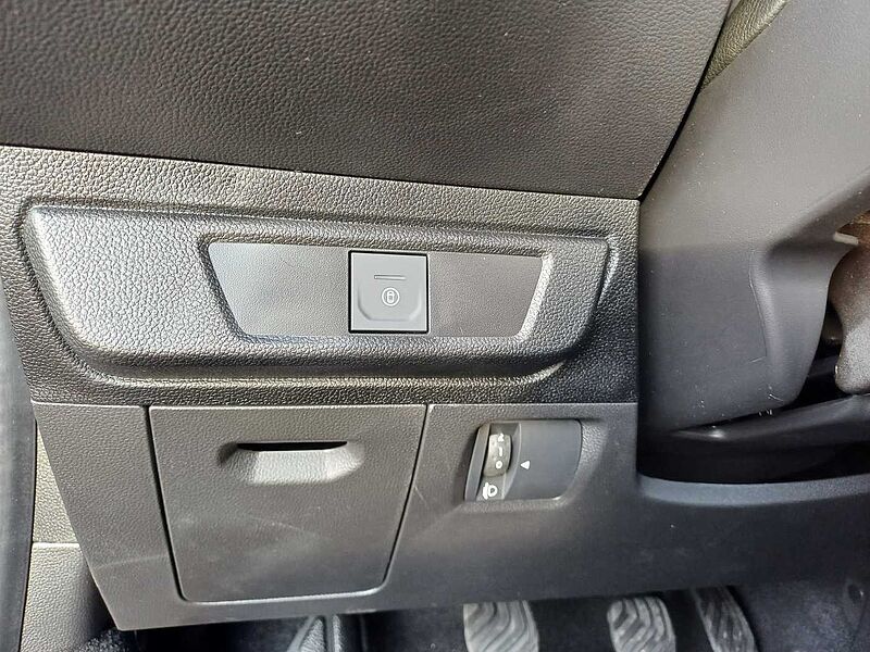 Dacia Jogger Extreme TCe110 AHK/SHZ/KAMERA/KLIMAAUTOM.