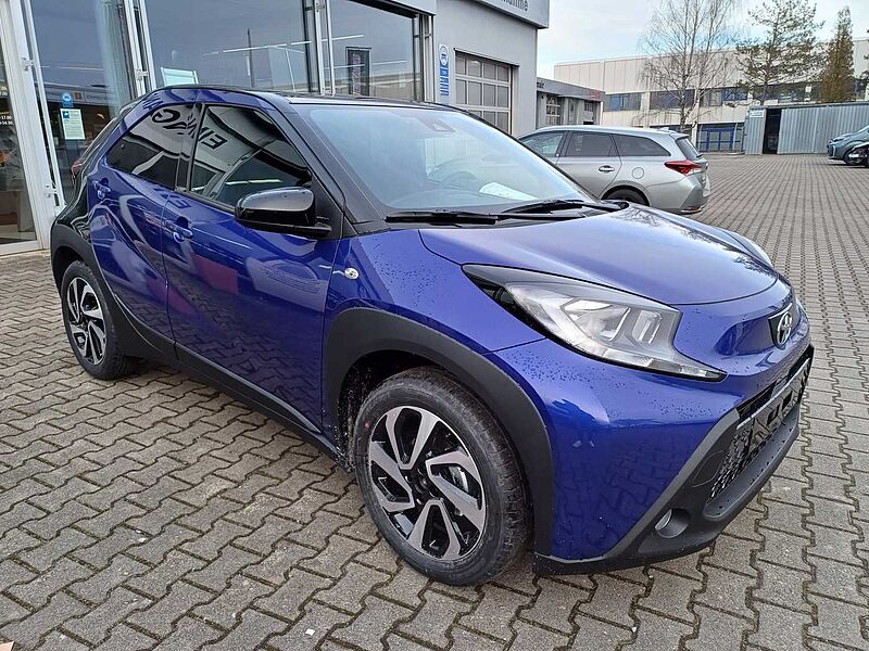 Toyota Aygo X Teamplayer *KAMERA/SHZ/CARPLAY*