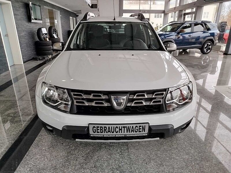 Dacia Duster SCe 115 4x4 Laureate *LEDERSITZE/SHZ/NAVI*
