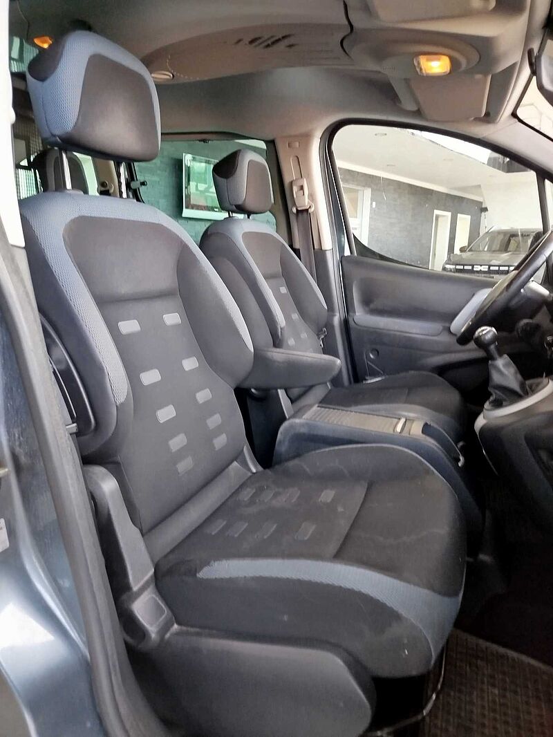 Citroen Berlingo 1.6 HDi 115 *KLIMA/AHK/PANO/FAHRBEREIT! *
