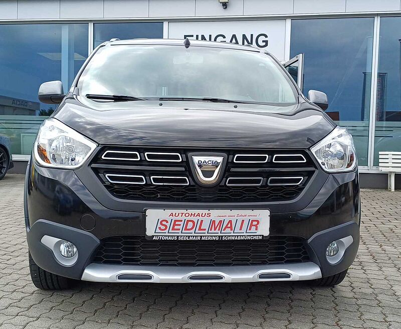 Dacia Lodgy Stepway Blue dCi 115 (7-Sitzer) Euro 6, Navi, Sitzheiz.