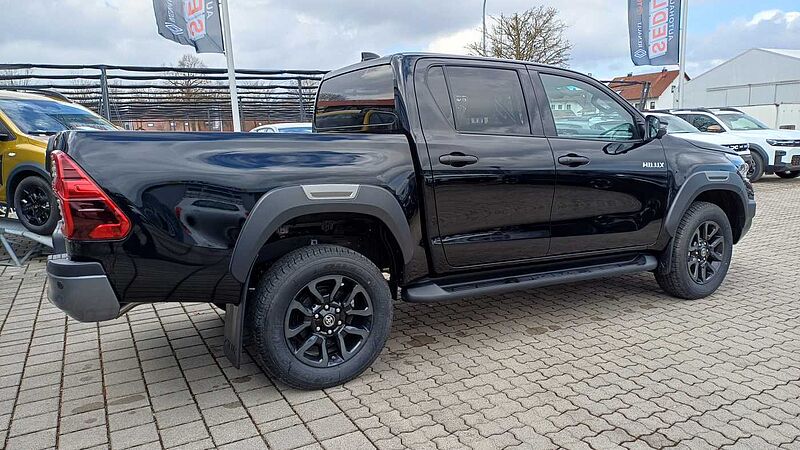Toyota Hilux Invincible Double Cab 2.8 D-4D MildHybrid AUTOM. /NAVI/KAMERA
