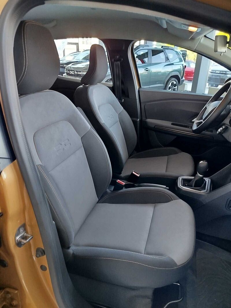 Dacia Sandero Stepway Extreme TCe 90 CVT SHZ/NAVI/AHK