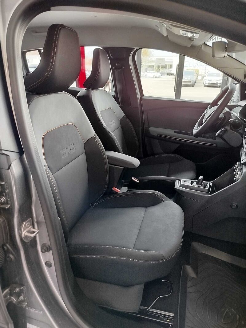 Dacia Sandero Stepway Extreme Eco-G 120 auto, AHK, Winter/Technik/Driving