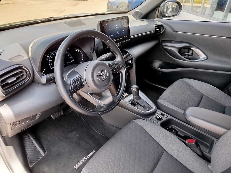 Toyota Yaris Cross Hybrid AWD-i Team Deutschland