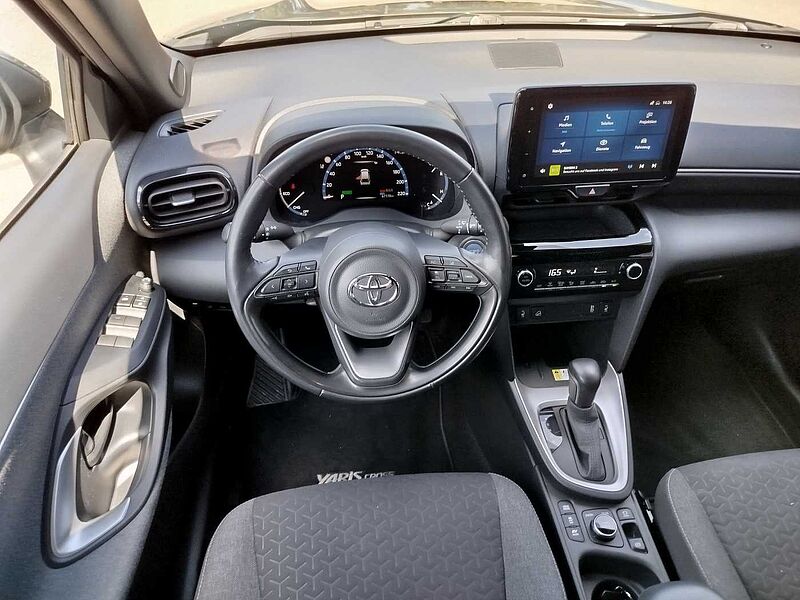 Toyota Yaris Cross Hybrid AWD-i Team Deutschland