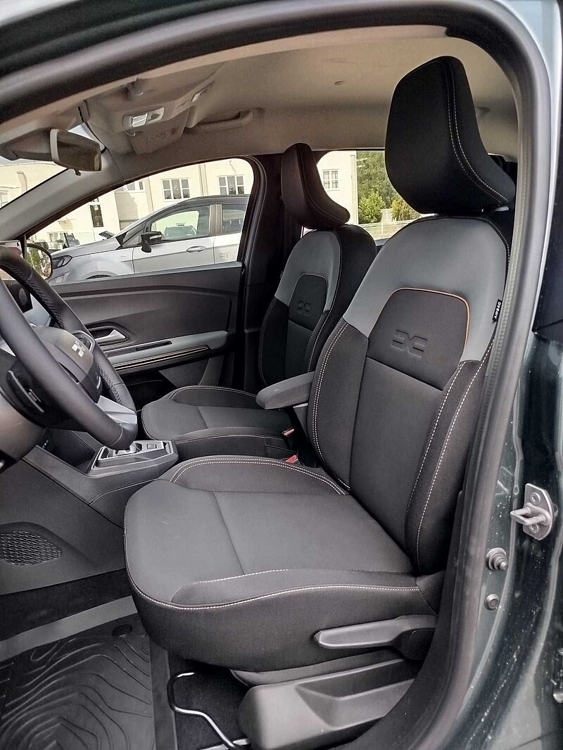 Dacia Sandero Stepway Extreme Eco-G 120 auto Winter-Komfortpak.