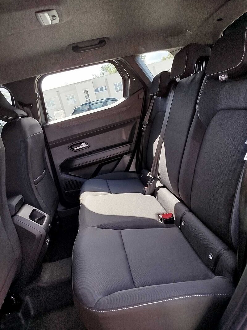 Dacia Duster Expression hybrid-G 150 4x4 *Winterpaket*