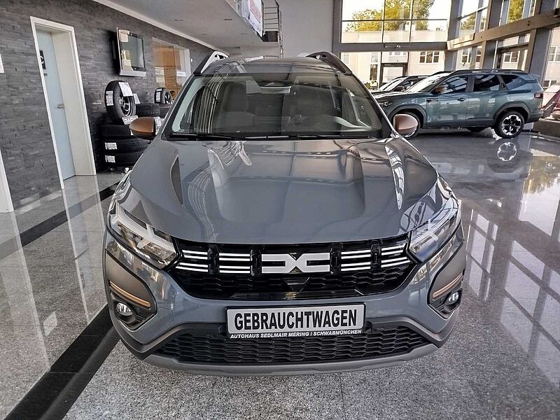 Dacia Jogger Extreme+ TCe 110 7-Sitzer NAVI/SHZ/KAMERA/PDC
