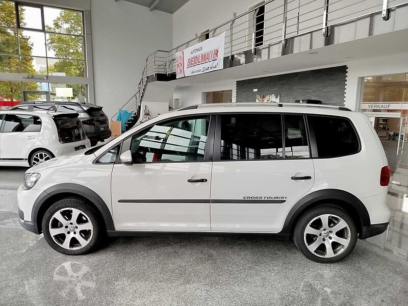 Volkswagen Touran Cross 2.0 TDI *AHK/SHZ/XENON/8-FACH*