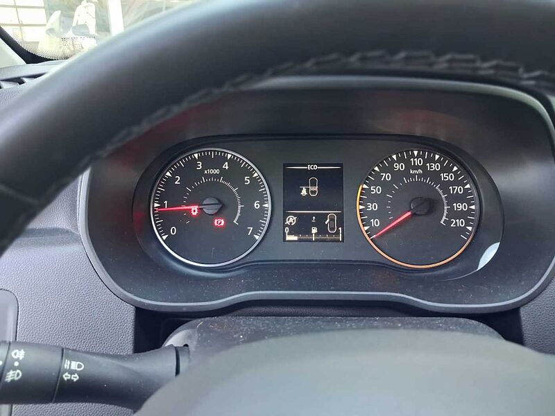 Dacia Duster 1.3 TCE 4x4, Techroad, Navi