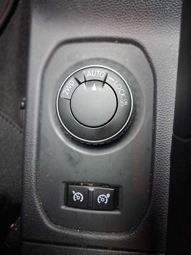 Dacia Duster 1.3 TCE 4x4, Techroad, Navi, AHK