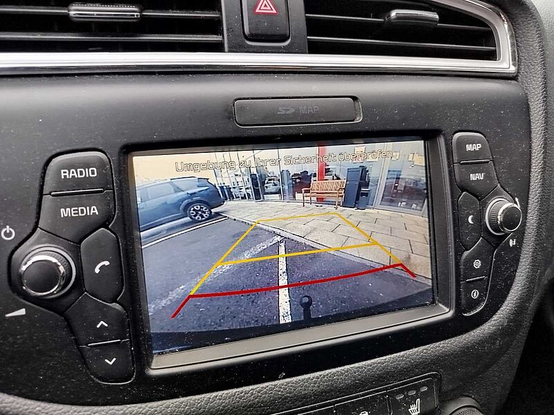 Kia Ceed 1.6 GDI *1.HD/AHK/KAMERA/NAVI*